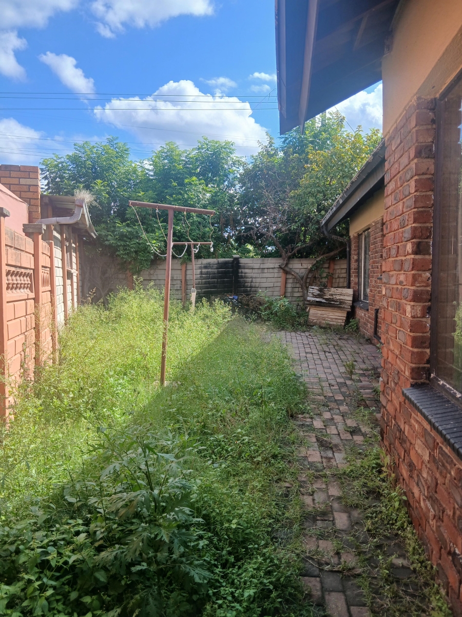 3 Bedroom Property for Sale in Boitekong Ext 1 North West